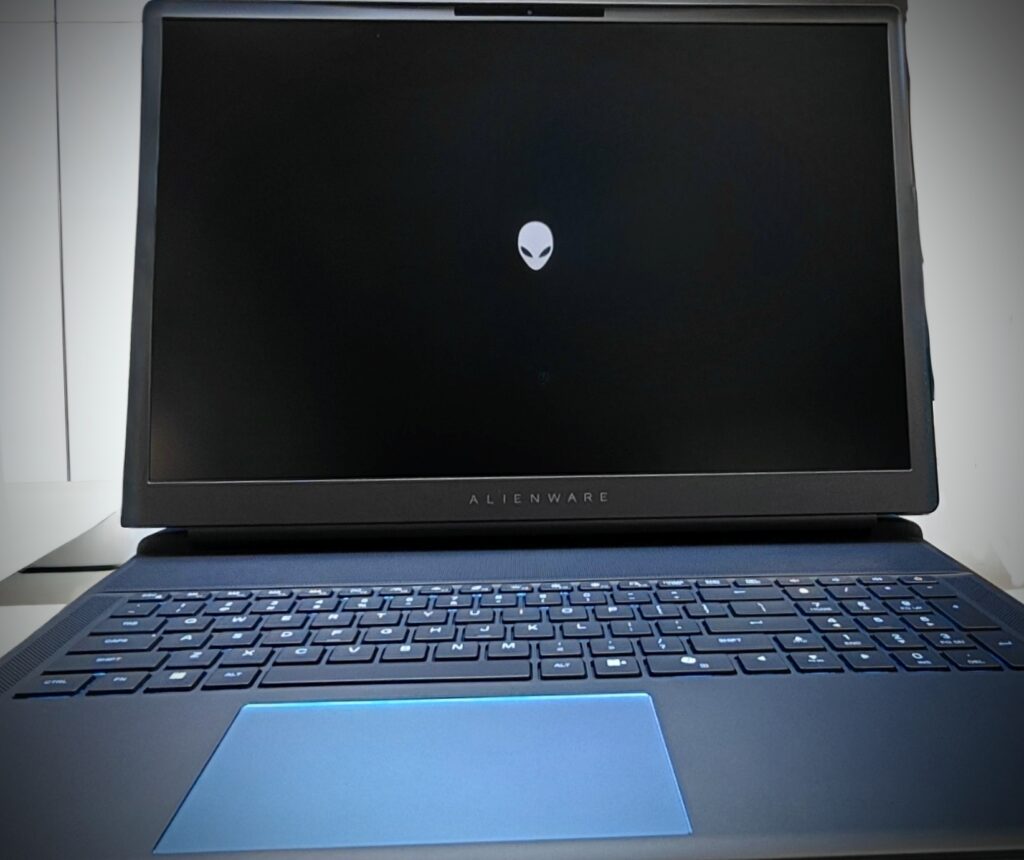 laptop dell alienware